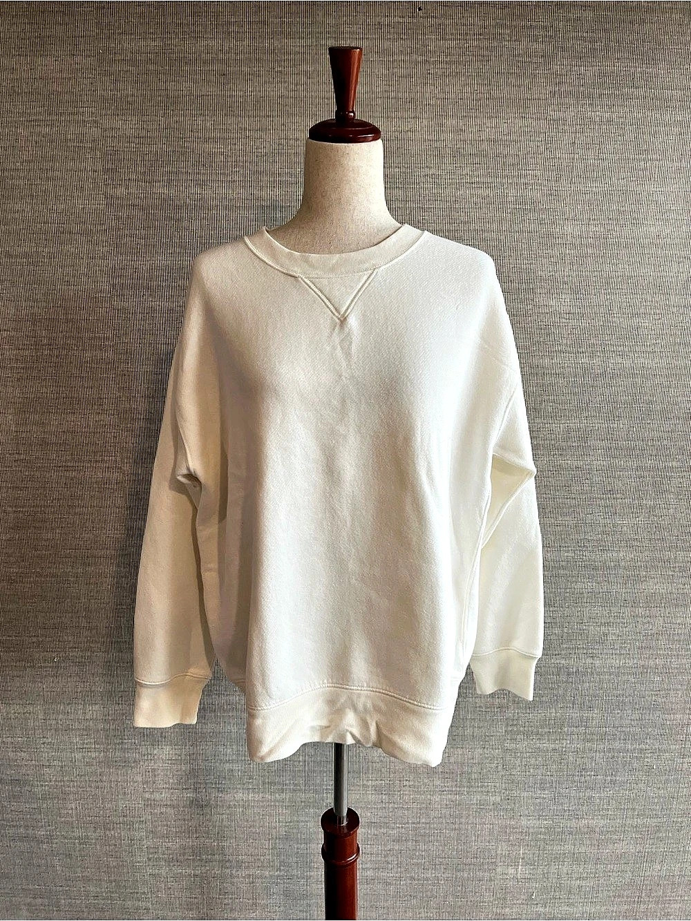 NWT J.Crew Oversized Sweatshirt in White Size Small NWT